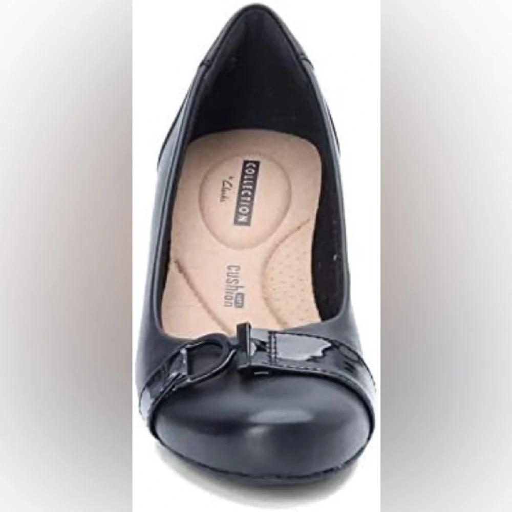 Clarks Women's Flores Poppy Pump size 11 NWOB